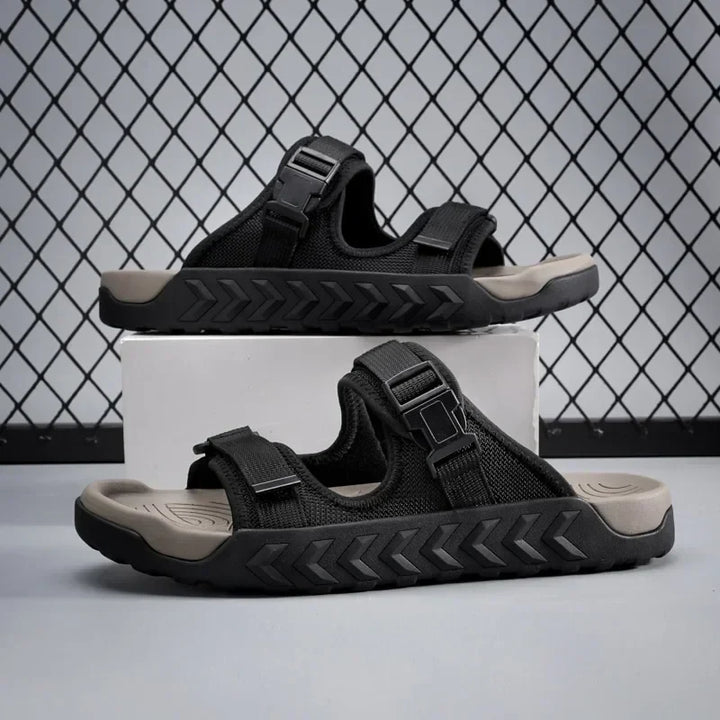 Verstellbare Herren Sandalen mit dicker Sohle, perfekt für Freizeit, Urlaub und Outdoor.