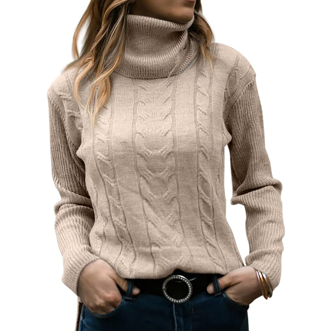 Damen Rollkragenpullover aus weichem Strick. Warmer, eleganter Winterpullover für bequeme Herbstmode.