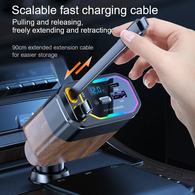 Kompaktes Autoladegerät 120W für Zigarettenanzünder mit praktischen ausziehbaren USB-C Ladekabeln.