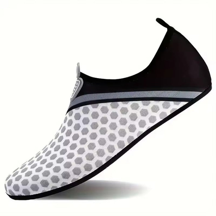 Leichte Badeschuhe für Damen und Herren, flexibel & rutschfest, perfekt für Strand, Pool & Fluss.
