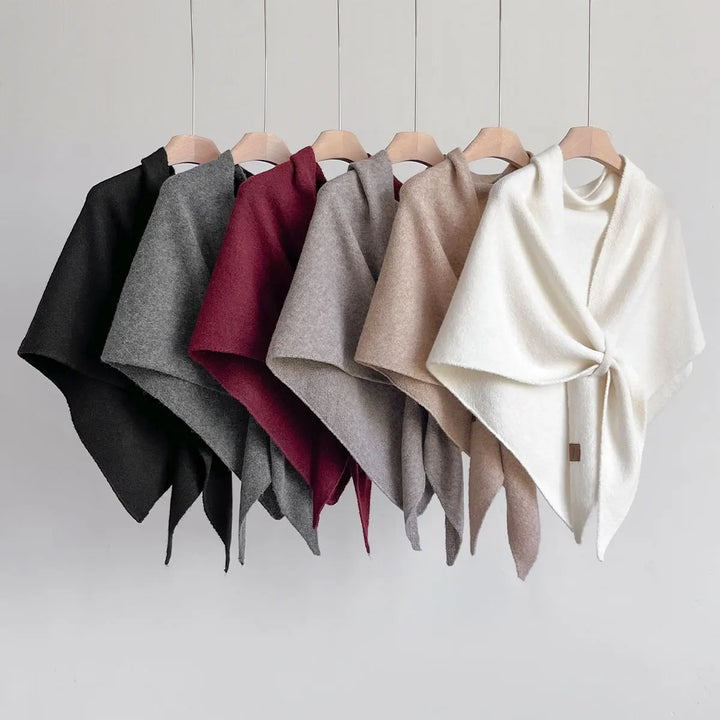 Trendiges Mode-Accessoire: Herbstschal für Damen, setzt stilvolle Akzente in Ihrer Wintergarderobe.