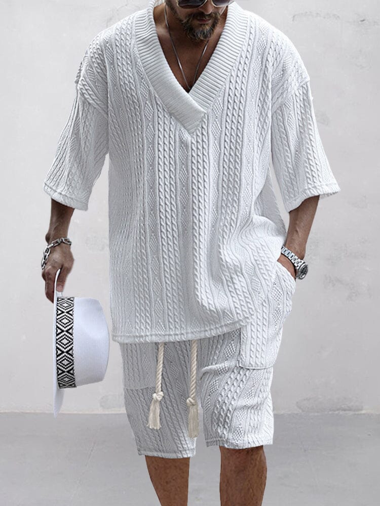 Herren Sommer Set: bequemer Zweiteiler mit V-Ausschnitt T-Shirt & Shorts. Ideal für Freizeit & Strand.