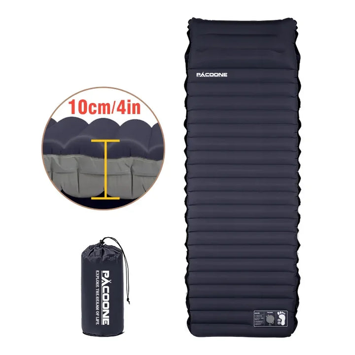 Schnell aufblasbare Campingmatratze Eryx mit eingebauter Pumpe. Ideal für mühelosen Schlafkomfort unterwegs.