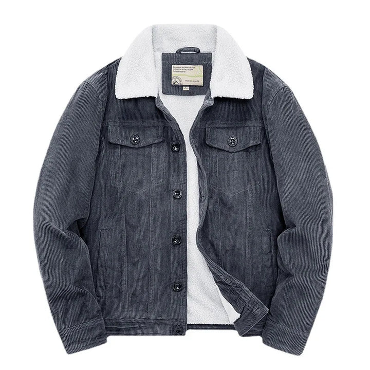 Bequeme Herren Übergangsjacke, winddicht und atmungsaktiv, ideal für Outdoor-Aktivitäten an kühlen Tagen.