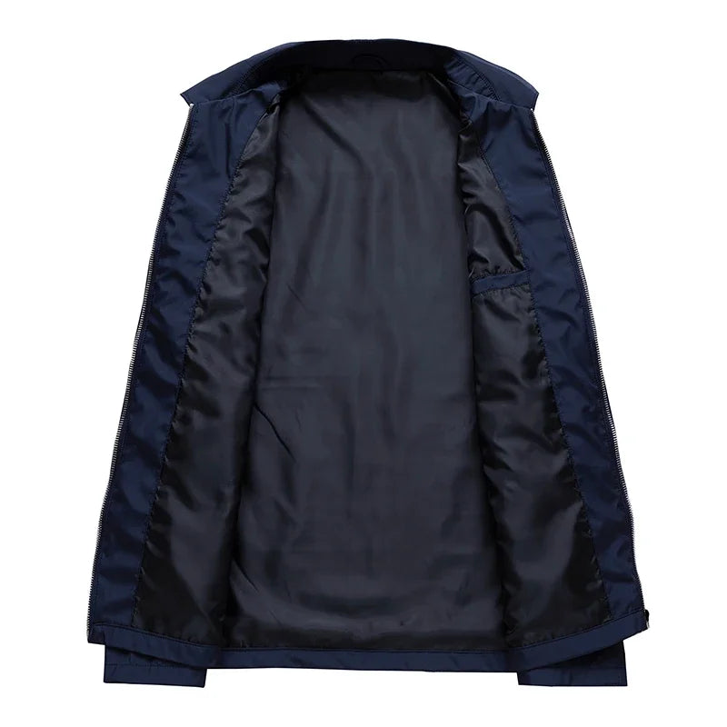 Herrenjacke Business Casual in Slim Fit, ideal für Frühling/Herbst. Atmungsaktive Eleganz für den modernen Büro-Look.