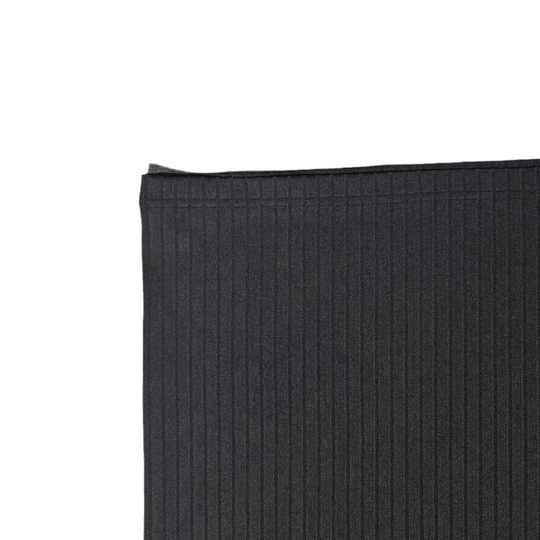 Männer Henley Kurzarm-T-Shirt mit feinem Strukturmuster, Regular Fit, bietet Stil und Komfort.