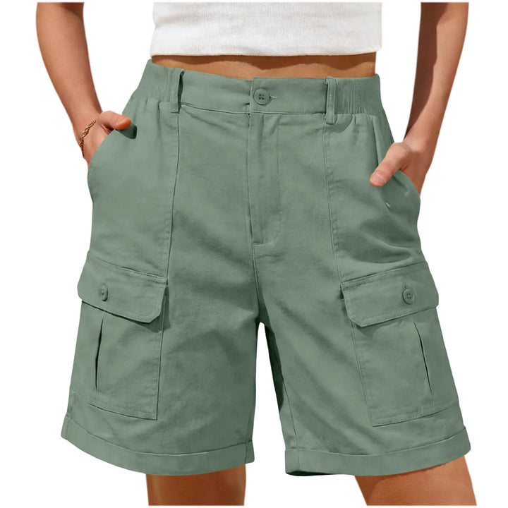 Denim High-Waist Shorts für Frauen, knielang, perfekte Freizeitkleidung für Sommer.