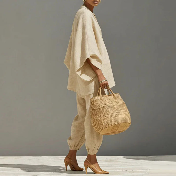 Stylisches Damen Komfort Zweiteiler Set, Maxi-Länge, mit elastischer Hose und elegantem V-Ausschnitt.