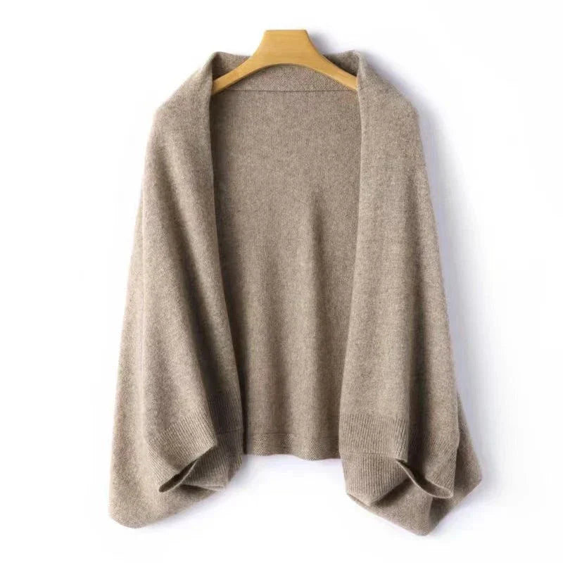 Kuscheliger Damen Winterschal, stilvoll und warm, perfekt für Herbst & Winter.