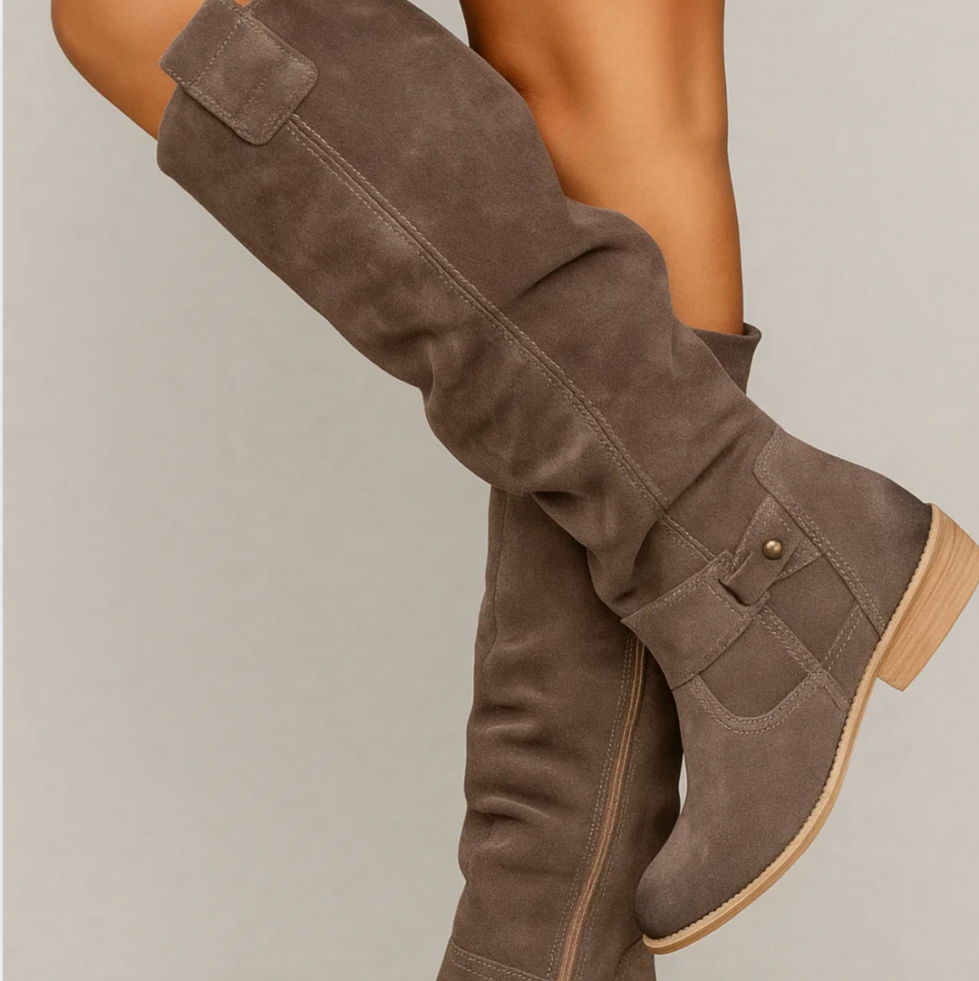Robuste Sohle der Damen Stiefeletten. Komfortable & stilvolle Fussbekleidung mit sicherem Halt.
