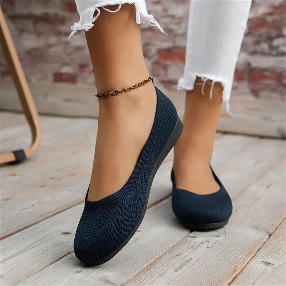 Vielseitige Damen Alltagsschuhe, leicht & ergonomisch. Komfortable Slipper mit 5° Zehenwinkel & Fußgewölbestütze.