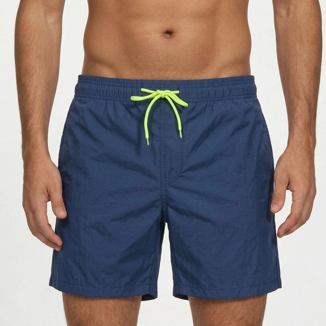 Elastische Herren Schwimmhose, schnelltrocknend und bequem, perfekt für Pool und Meer Urlaub.