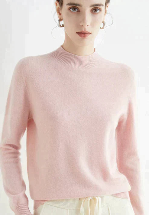 Vielseitiger Damen Pullover, Feinstrick, Rundhals, gerader Schnitt. Perfekt für modische Alltagslooks.