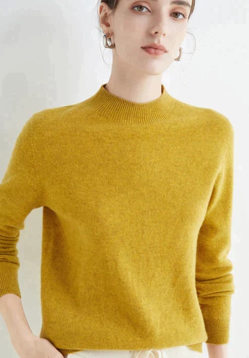 Bürotauglicher Damen Pullover: Feinstrick, Rundhals, gerader Schnitt. Kombiniert Eleganz mit Komfort.