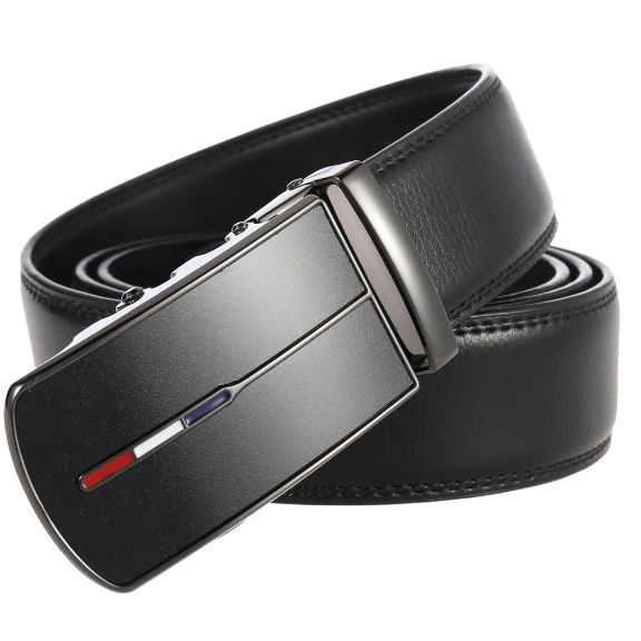 Herren Gürtel mit eleganter Automatik-Schnalle aus Leder. Perfekter Sitz und Stil für Business und Freizeit.