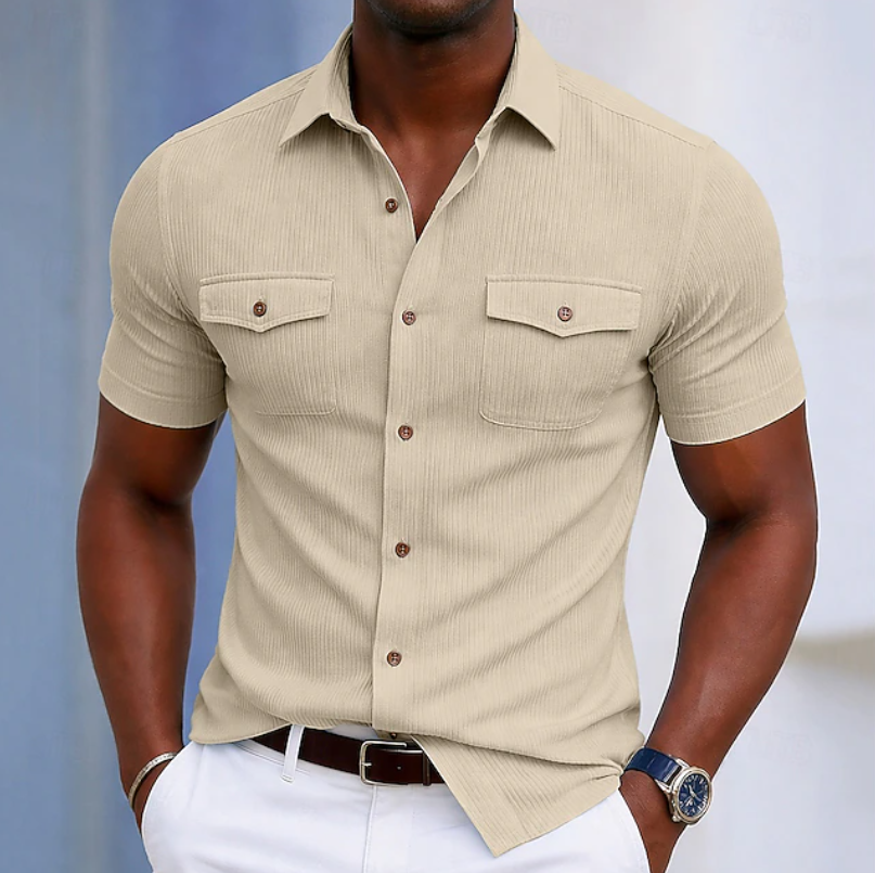 Elegantes Herren Slim Fit Ripp-Shirt, perfekt für Smart Casual und Business Casual Anlässe.