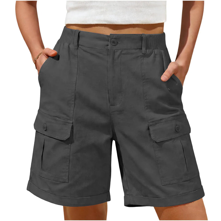 High-Waist Denim Shorts für Frauen, knielang, bequeme und figurfreundliche Passform.