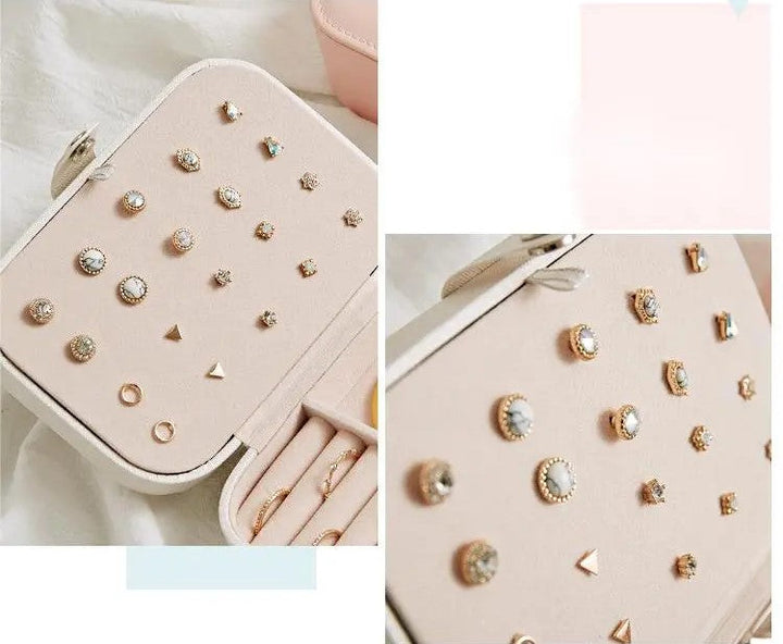 Elegante Leder-Schmuckaufbewahrung, doppellagig. Handliche Schmuckbox für Reisen und Zuhause.