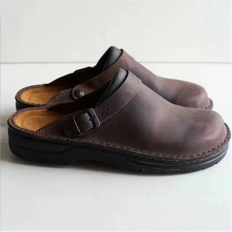 Herren Lässige Slip-On Sandalen mit geschlossener Zehe, anpassbar für Strand & Freizeit. Komfortable Sommerschuhe.