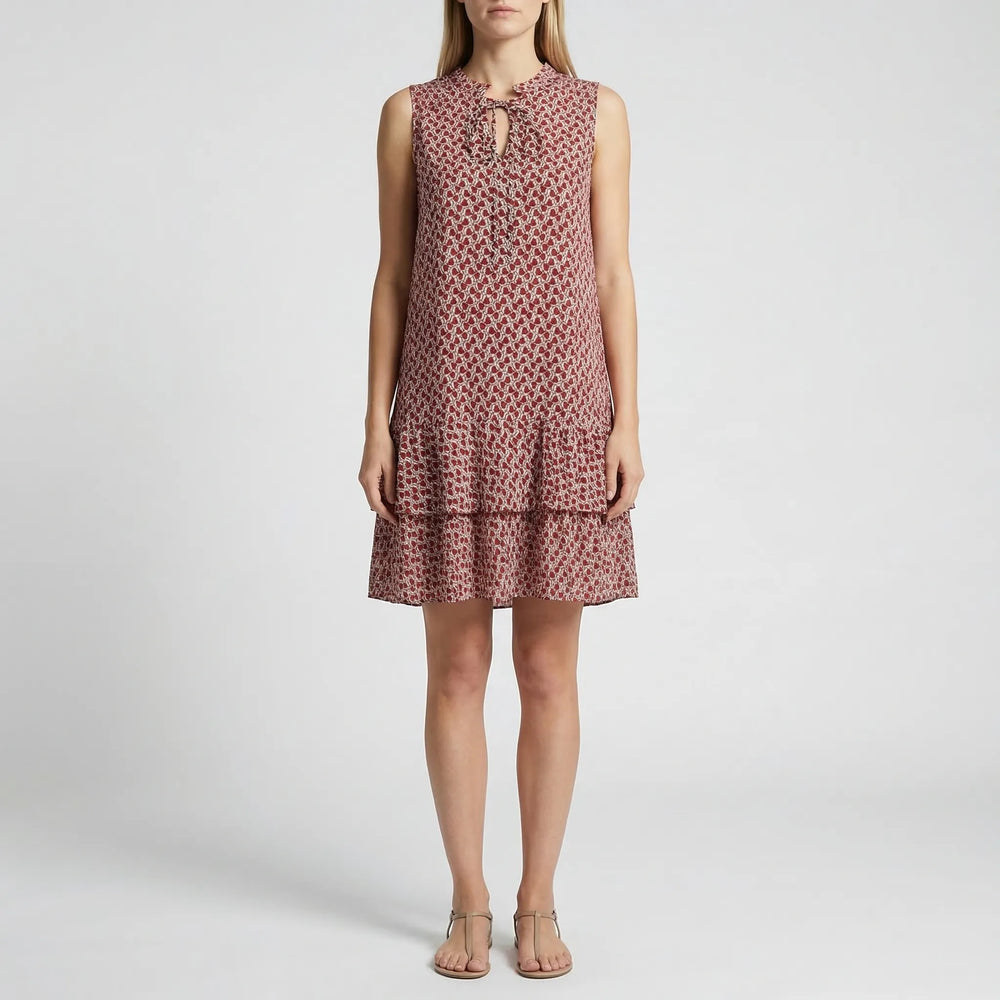 Modisches, locker geschnittenes Damen-Freizeitkleid mit geometrischem Muster. Ideal für Frühling und Sommer.