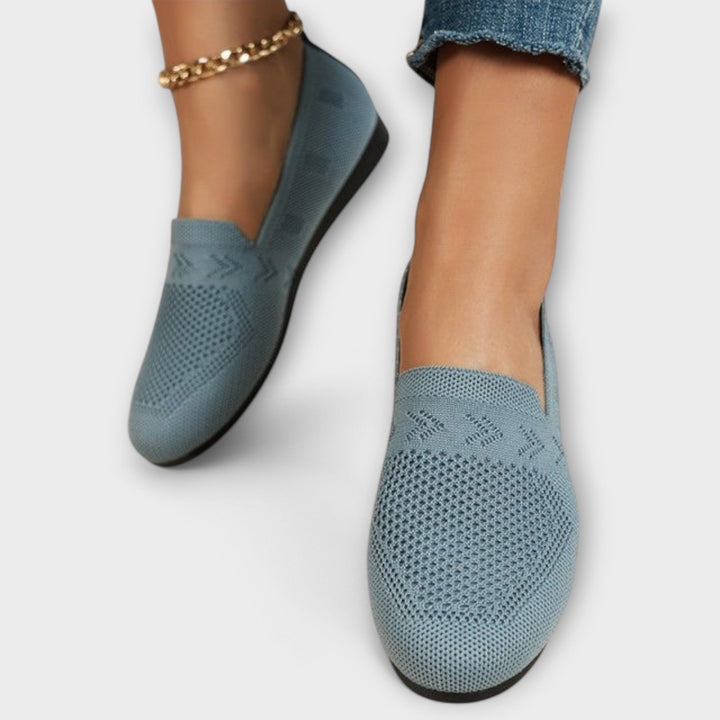 Eleganter Damen Loafer in Schwarz für stilvolle Auftritte und bequemen Tragekomfort.