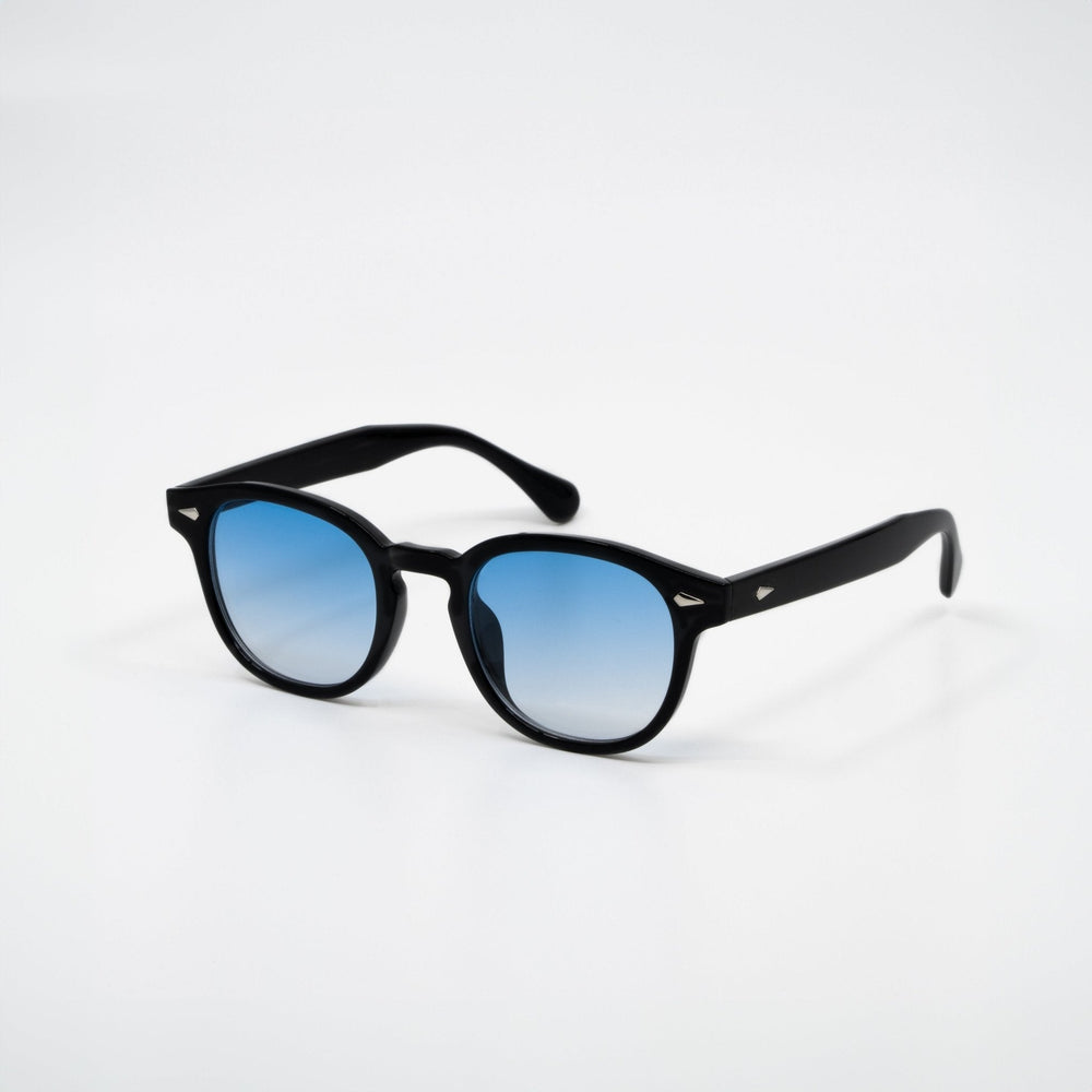 Stilvolle Herren Sonnenbrille: klassisches Design, blaue Gläser, hoher UV-Schutz für Freizeit.