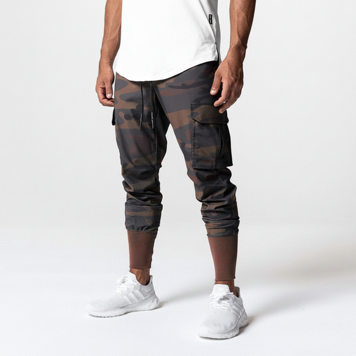 Stilvolle Herren Stretch-Jogger für einen modernen Look, mit elastischem Bund & nützlichen Seitentaschen.
