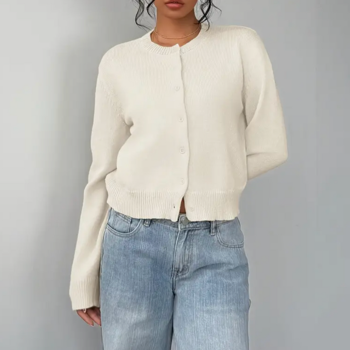 Elegante Damen Kurzstrickjacke für Frühling & Herbst. Vielseitiger Cardigan mit Rundhals.