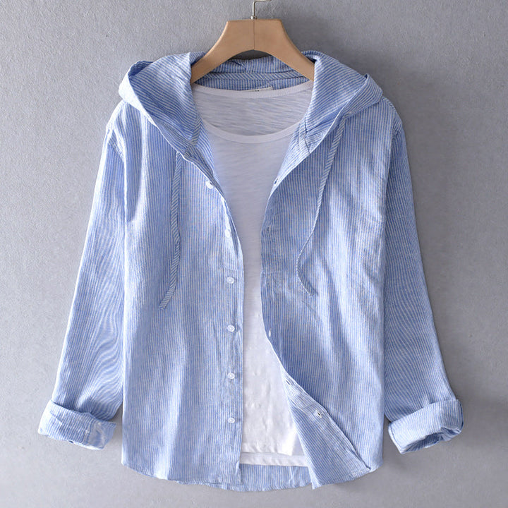 Moderne Damen Freizeitbluse mit Kapuze. Lässiger Stil für bequeme und schicke Alltagskleidung.