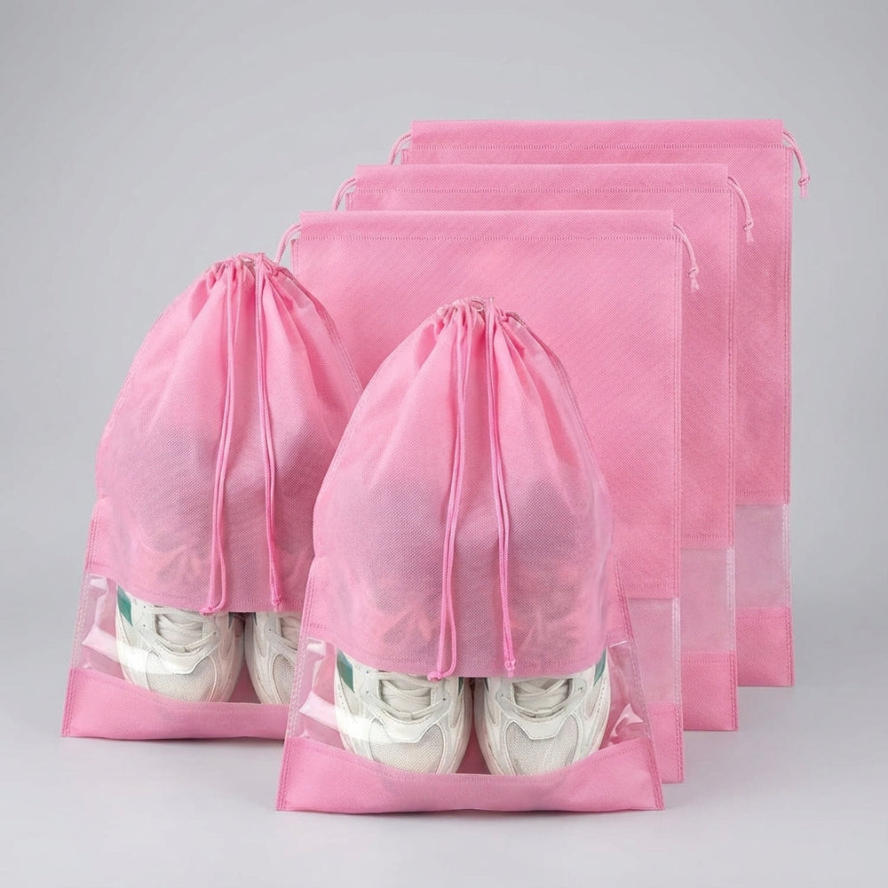 Robuster Schuhbeutel mit Kordelzug, schützt Schuhe vor Staub & Feuchtigkeit im Reisegepäck. Perfekt für Reiseaccessoires.