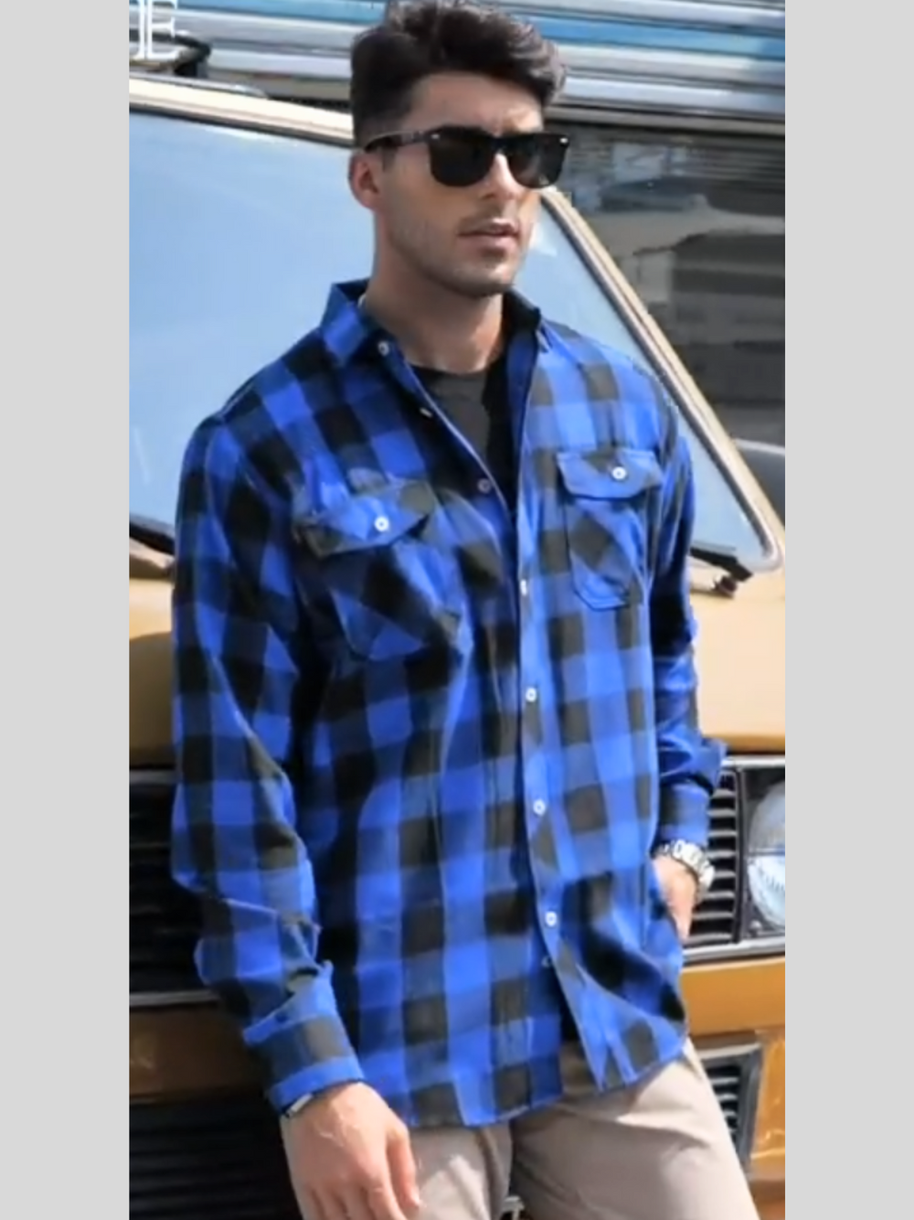 Casual Herren Karohemd aus weichem Flanell, Button-Down-Stil. Perfektes Langarmhemd für den Alltag.