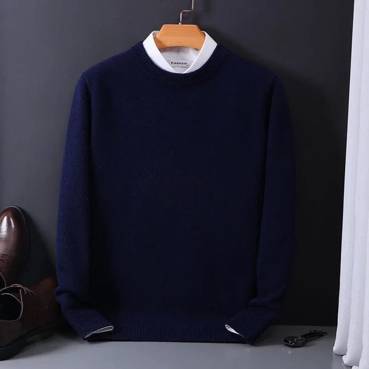 Bequemer Herren Rundhals-Strickpullover, modern & locker sitzend, ideal für einen entspannten Alltags-Look.