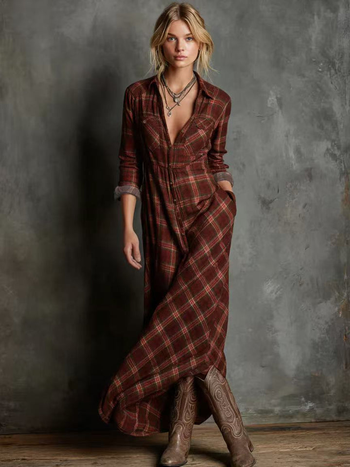 Kariertes Damen Maxi Hemdkleid im lässigen Stil. Vielseitiges Herbstkleid mit langen Ärmeln für jeden Anlass.