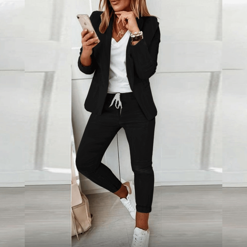 Zeitloses Damenmode Blazer Set, elegant geschnitten & bequem, für jede Garderobe geeignet.