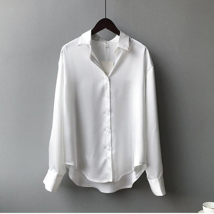 Elegante Business Langarm Bluse für Damen. Schick und professionell, ideal fürs Büro.
