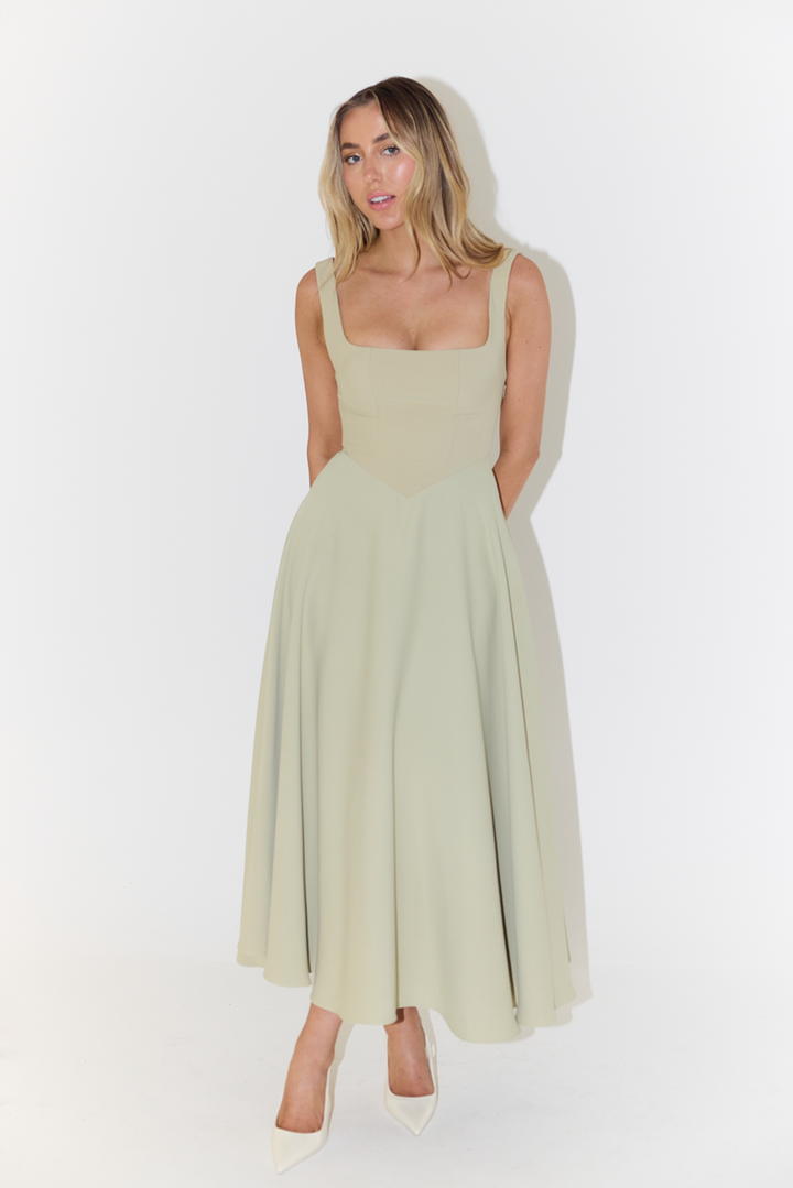Vielseitiges Damenkleid, Midi, Slim Fit, ärmellos, V-Ausschnitt, für Freizeit & Abend.