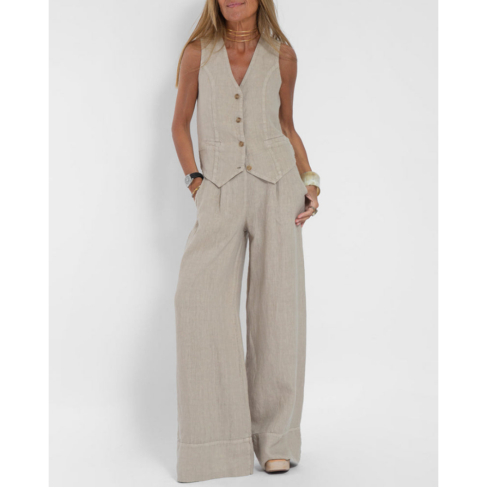 Vielseitiger Damen Zweiteiler für Sommer & Freizeit. Komfortables, elegantes Outfit, atmungsaktiv & modisch.