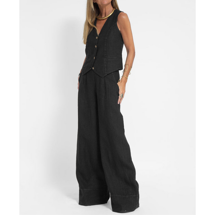 Stilvolles Damen Sommer-Set, zweiteilig, mit Fokus auf Komfort & Eleganz. Modisches Outfit für Freizeit.