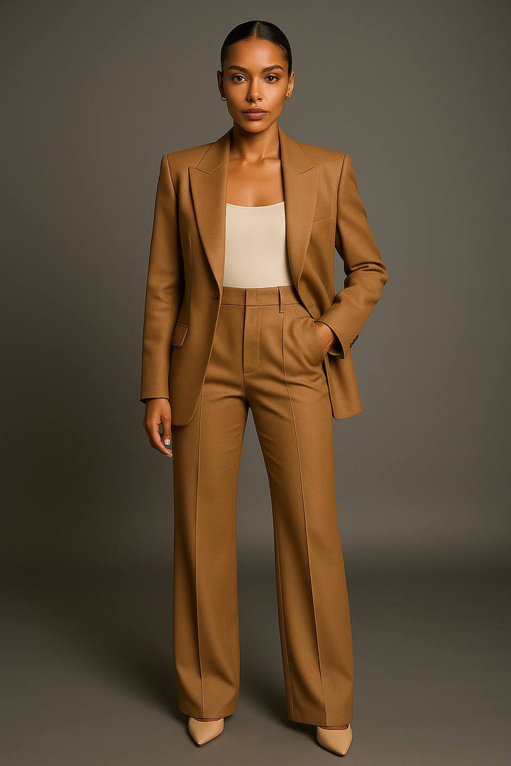 Komfortabler Damen Business Zweiteiler: Moderner Blazer & elegante weite Hose für das stilvolle Bürooutfit.