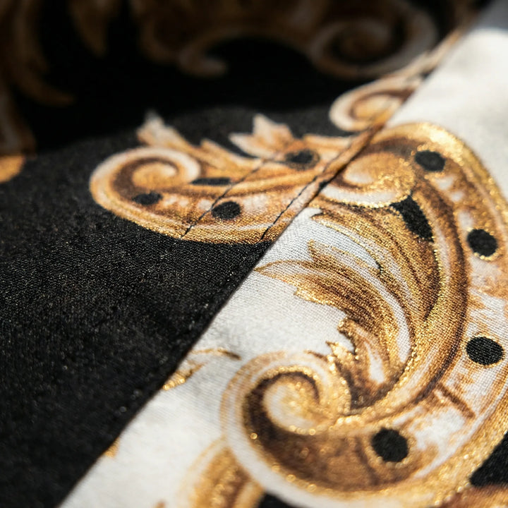 Modisches Herren Sommerset Jamal mit auffälligem Print, perfekt für Festivals und Strand.