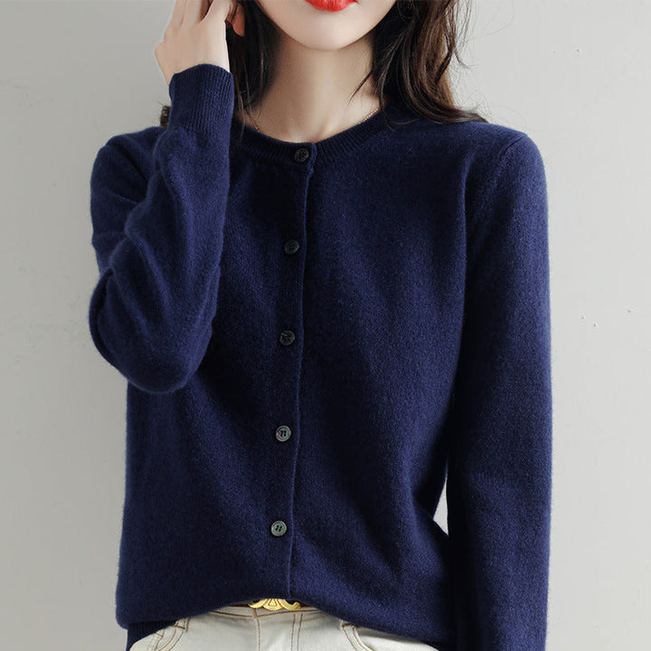 Komfortabler Damen Cardigan mit Langarm und Knopfleiste, perfekt als Oberteil für den Alltag.