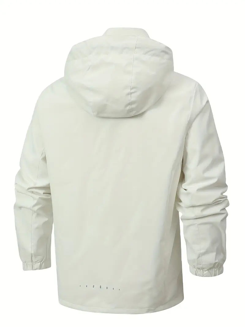 Stylischer Herren Regenmantel mit Kapuze, wasserdicht und leicht, perfekt für die Stadt.