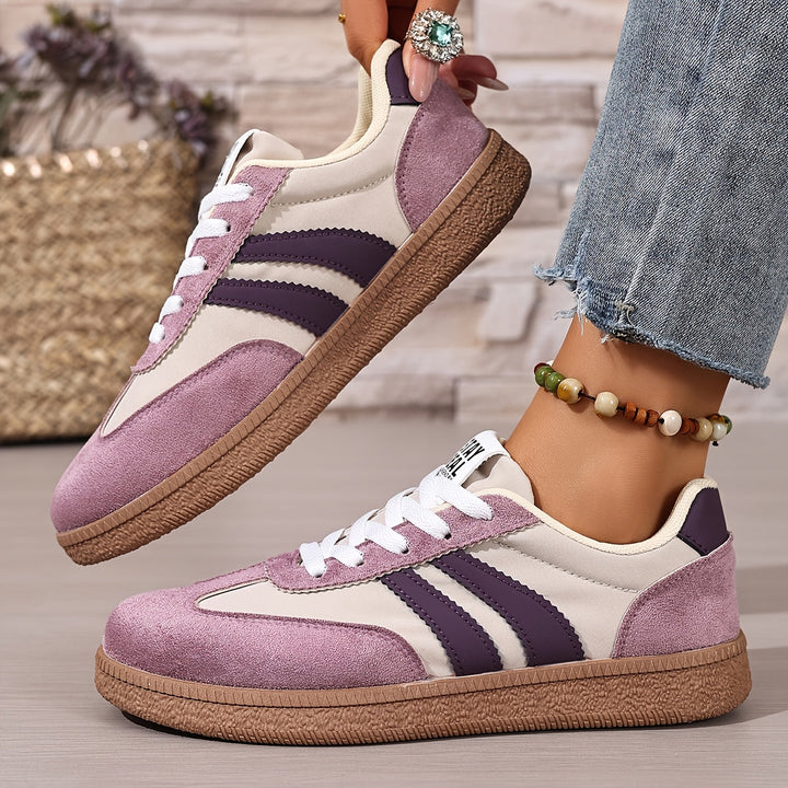 Blauer Damen Retro Sneaker, bequem und vielseitig, perfekte Freizeitschuhe für Streetwear.
