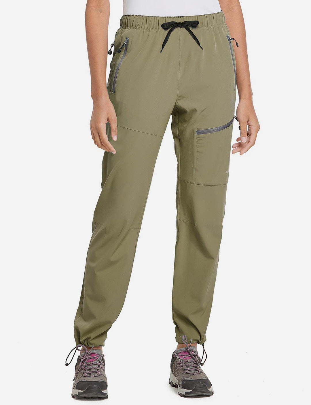 Flexible Damen Trekkinghose, perfekt für Bewegung, mit UV-Schutz & Cargo-Details.