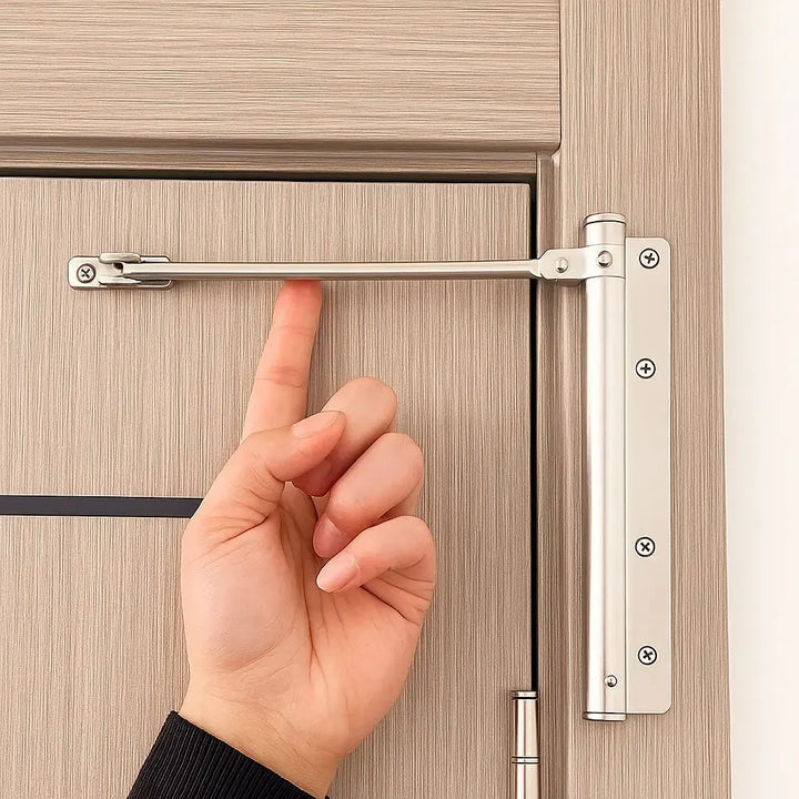 Automatischer Türschließer aus Edelstahl für leises, sanftes Schließen. Idealer Türbeschlag für Sicherheit.