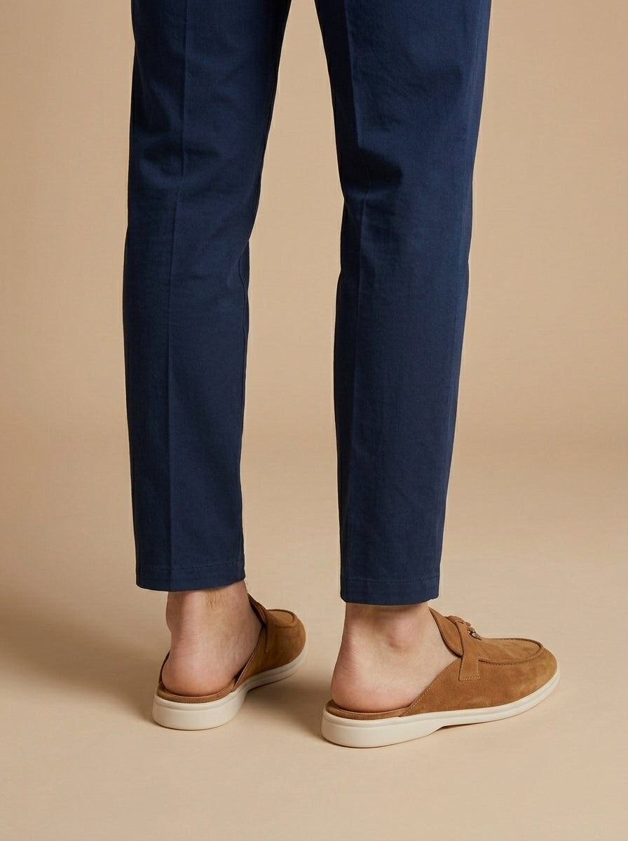 Bequeme Herren Slip-On Loafer Mules mit offener Ferse, ideal als Freizeitschuh und Sommerschuh.