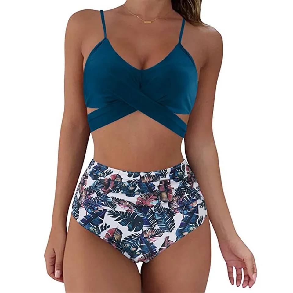 Figurformender Damen High Waist Bikini, betont die Taille, ideal für einen stylischen Auftritt am Strand.