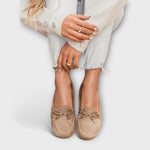 beige