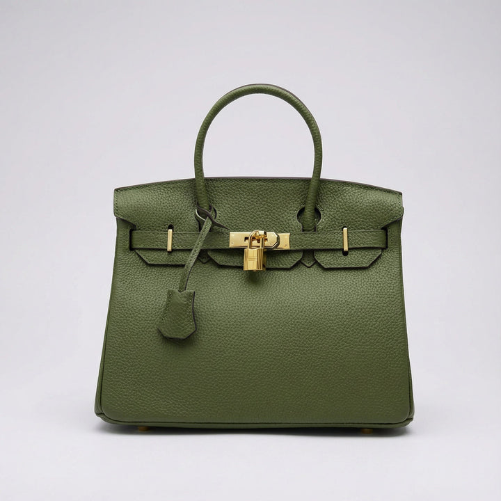 Olivgrüne große Leder Shopper Tasche, vielseitig als Umhängetasche für Damen.