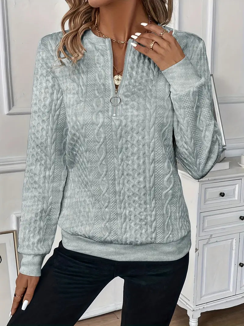 Vielseitiger Damen-Sweater mit Reißverschluss, Stehkragen & langen Ärmeln für jeden Anlass.